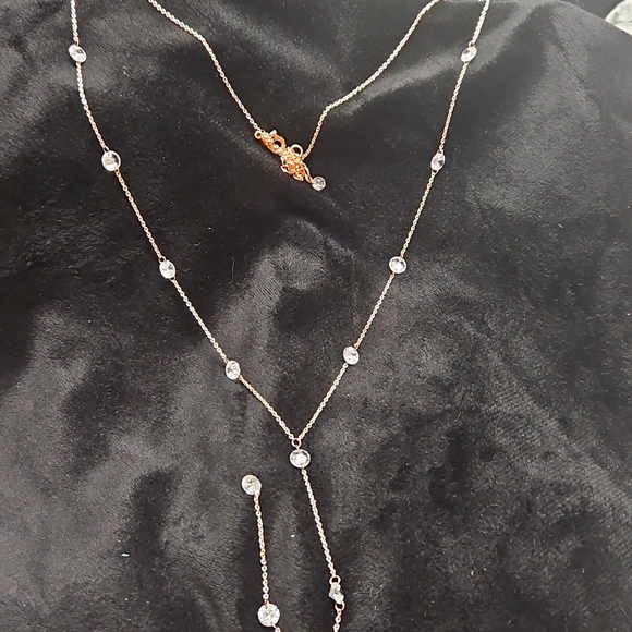 Womens Neclace - Picture 1 of 3